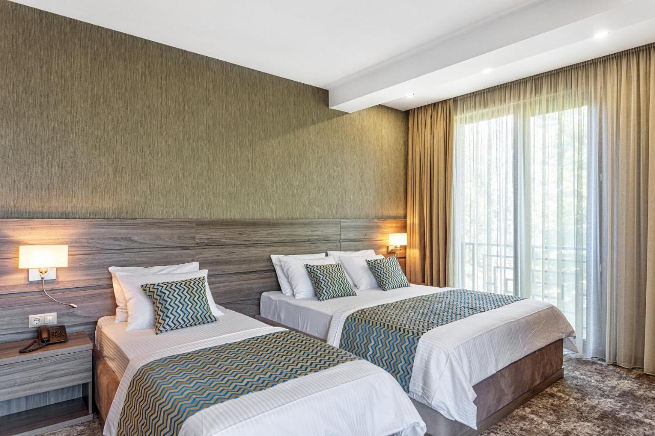 Vinum Hotel Tiflis Exterior foto