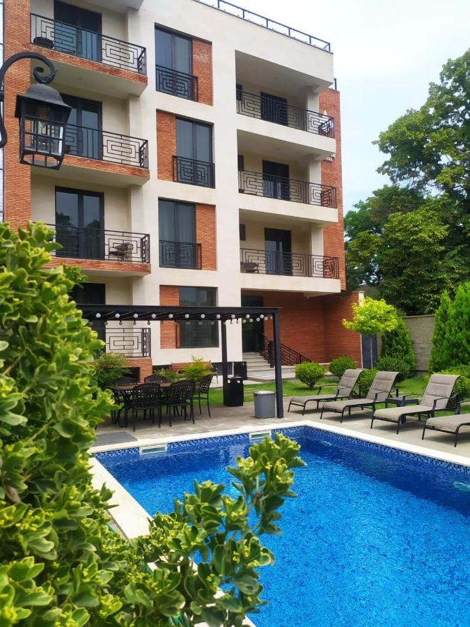 Vinum Hotel Tiflis Exterior foto